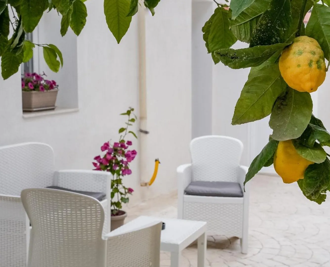 La Peonia B&B Ragusa 0*,  Italy